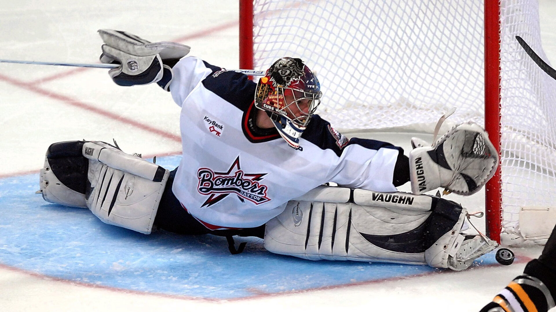 《Apex Legends》收视率持续上涨，是最受欢迎的战术射击游戏之一，apex最火的时候