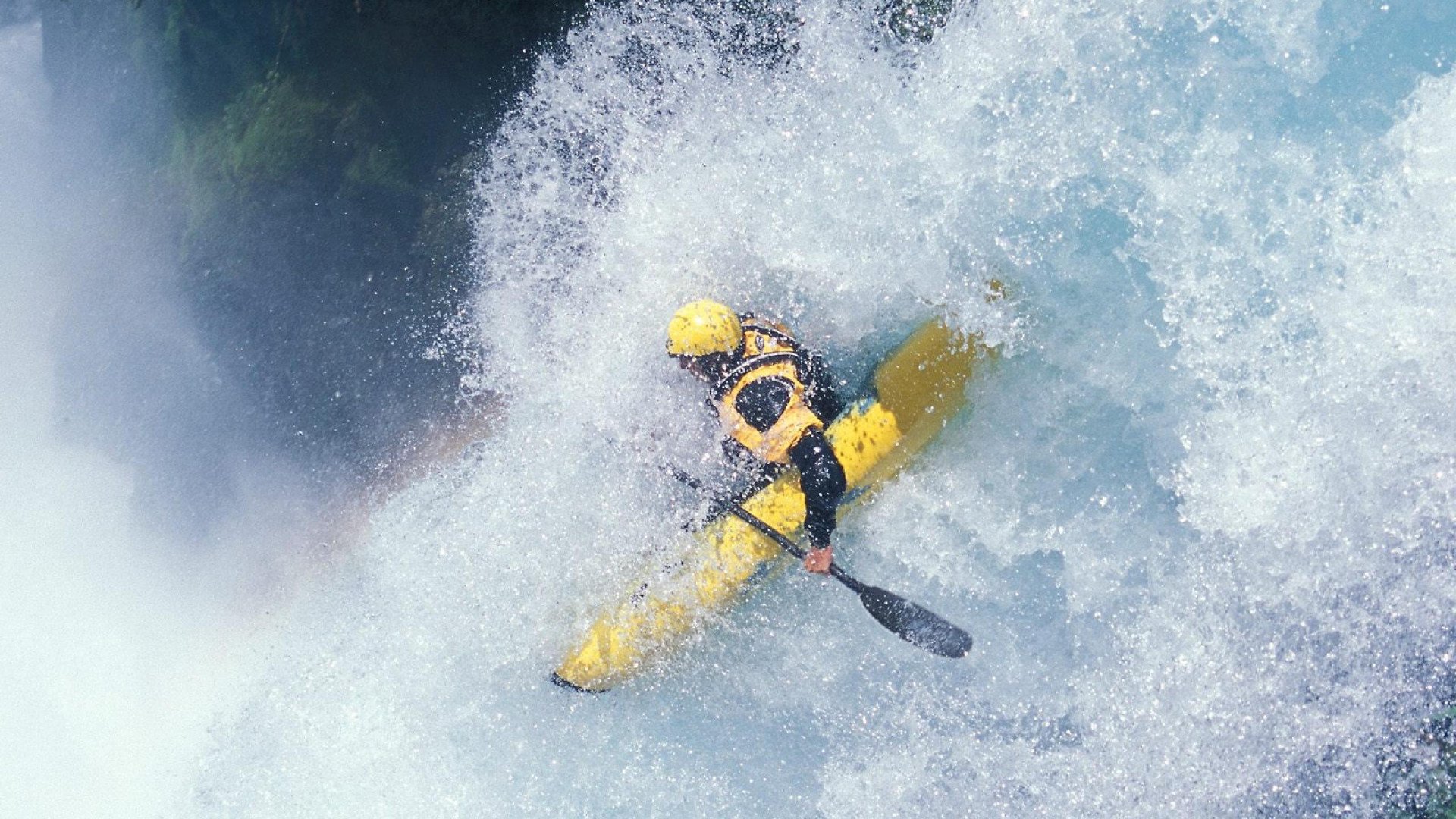格斗比赛:UFC冠军激战正酣,赛场火爆不断,ufc拳赛视频